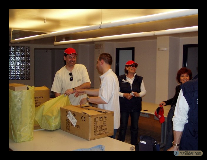 3° Raduno Ligure - Sorridi con noi  1-2.05.2004 021