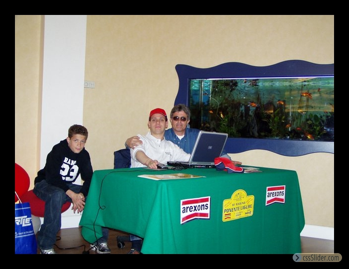 3° Raduno Ligure - Sorridi con noi  1-2.05.2004 044