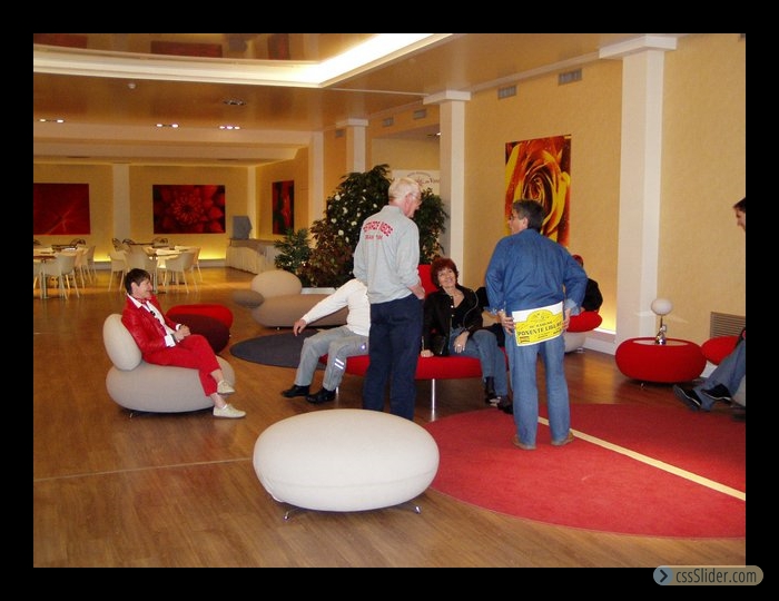 3° Raduno Ligure - Sorridi con noi  1-2.05.2004 047