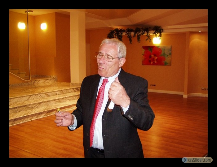 3° Raduno Ligure - Sorridi con noi  1-2.05.2004 078