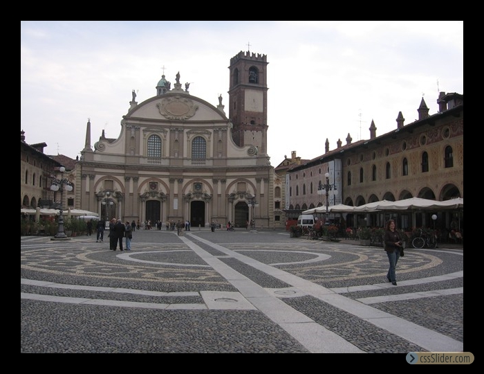 Rossa - Raduno Oltrepò Pavese - 14 e 15 Ottobre 2006 - 040