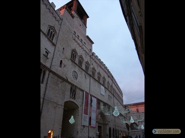 060 Perugia  Palazzo dei Priori